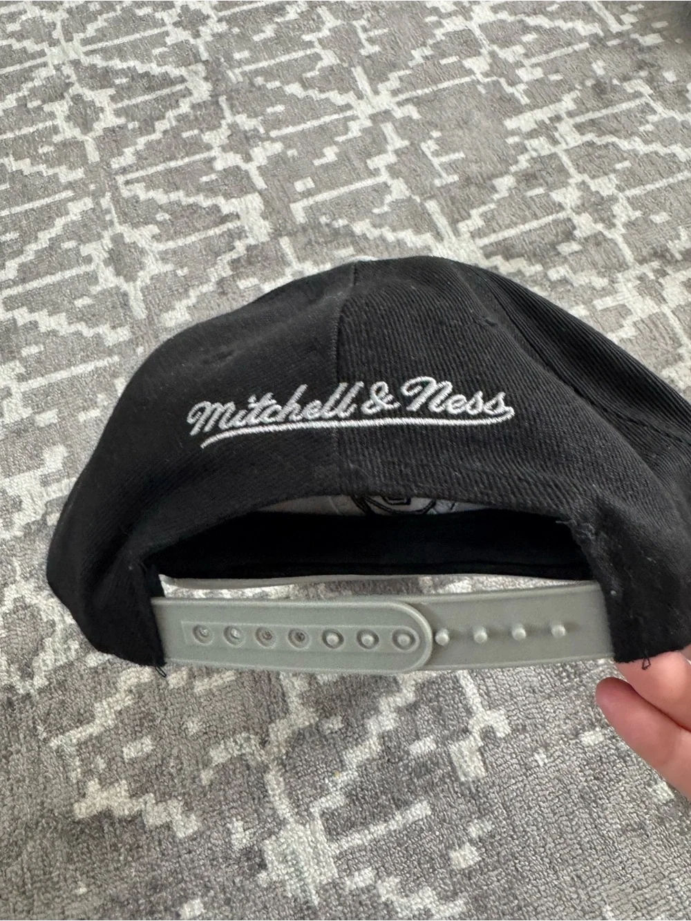 Brooklyn Nets Mitchell & Ness Logo Pro Crown Snapback Hat Black/Gray 75th
